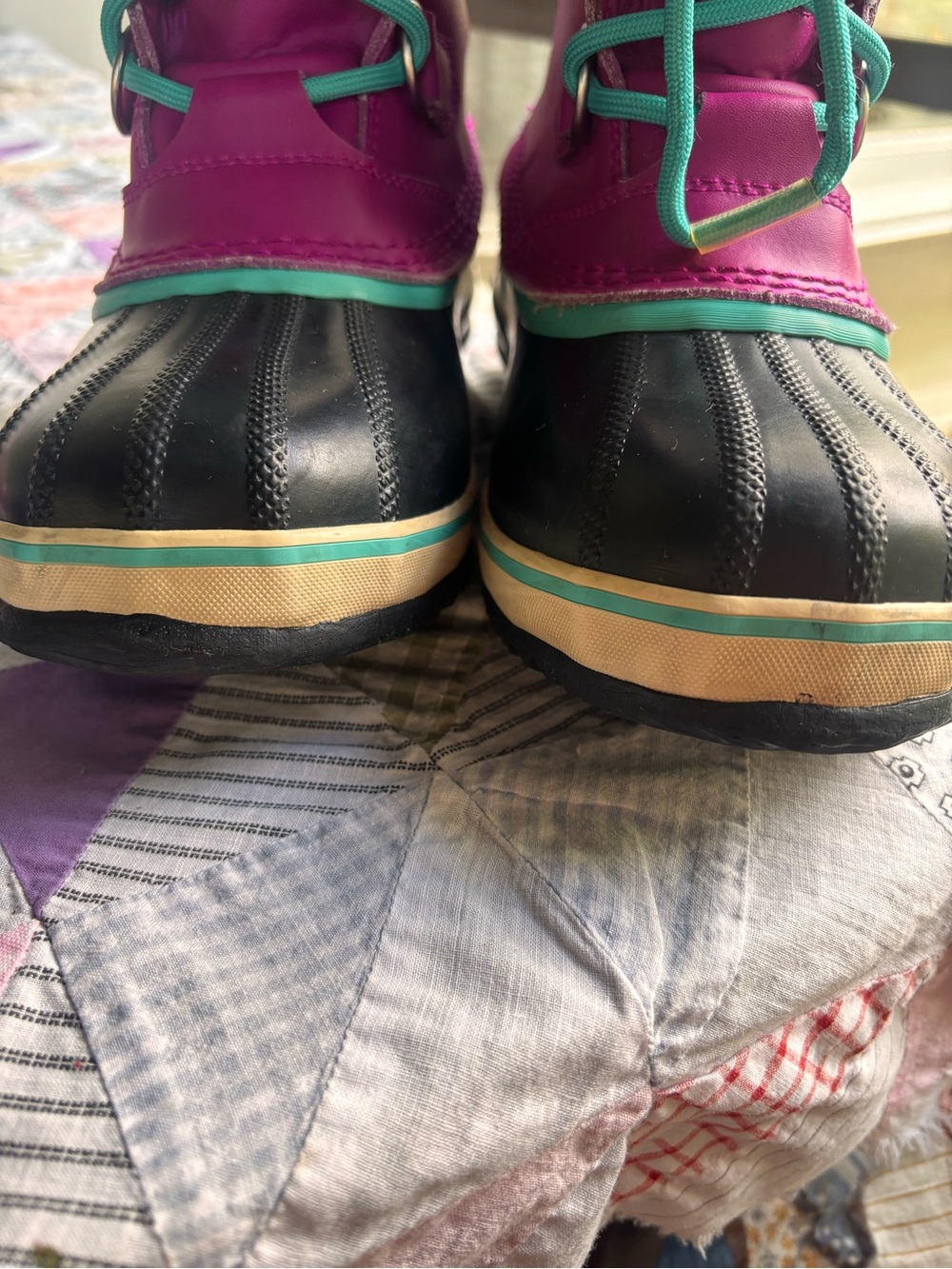 Sorel Girl’s Hot Pink and Teal Waterproof Winter Rain Snow Boots - Picture 5 of 8
